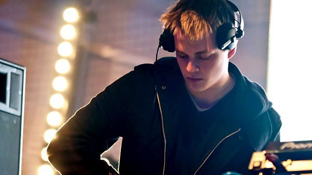 Pearson Sound - Essential Mix [2011]