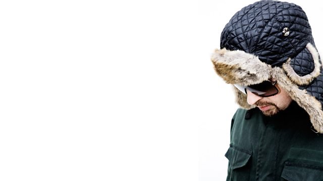 Kode9 - Essential Mix [2011]