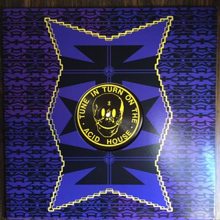 View Blue Pyramid (Khidja Remix) track details