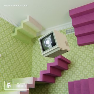 View Riddle (Original Mix) track details